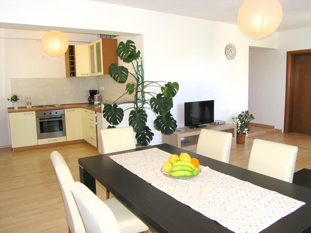 Apartments Dagmar 克尔克 外观 照片